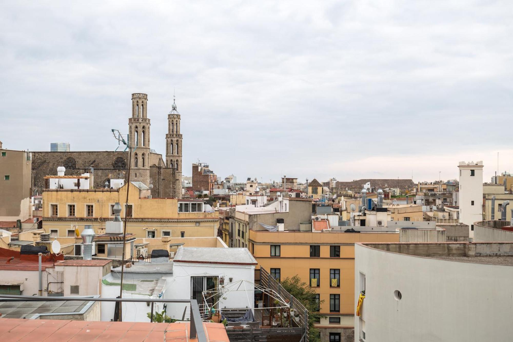Let's Live * Barcelone